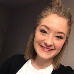 Meet your Posher, Brianna